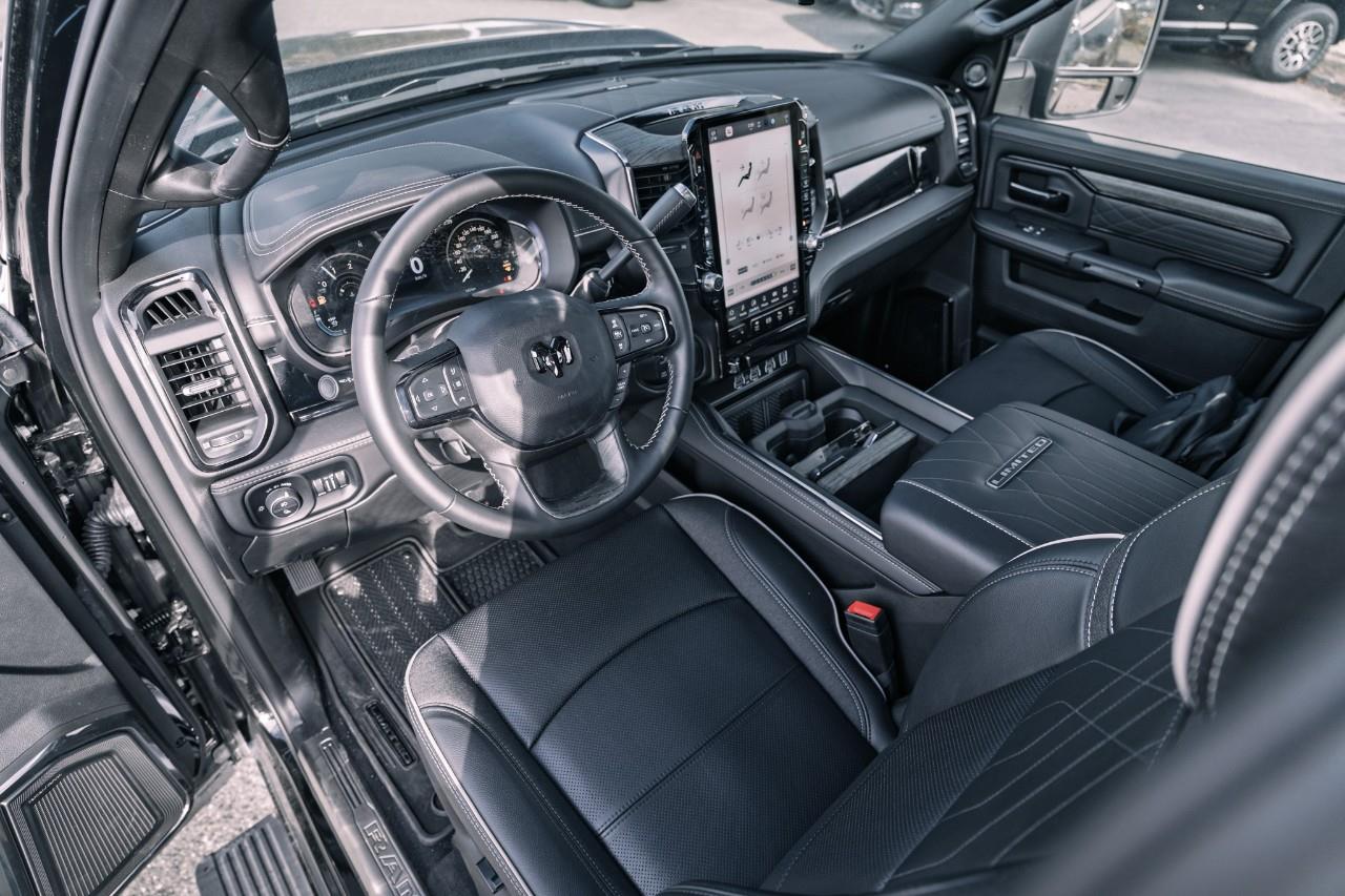 2026 RAM 3500 Limited T161387