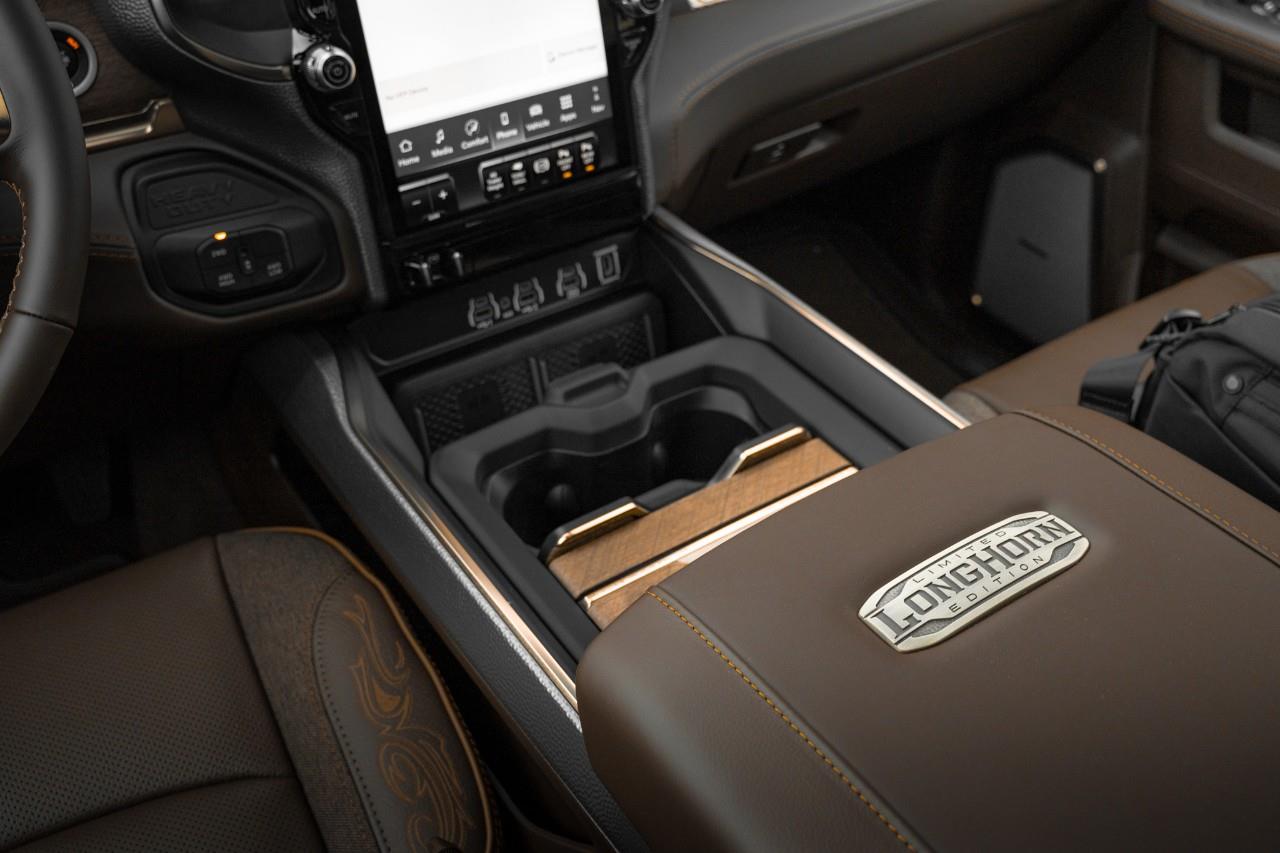 2026 RAM 3500 Limited T161386