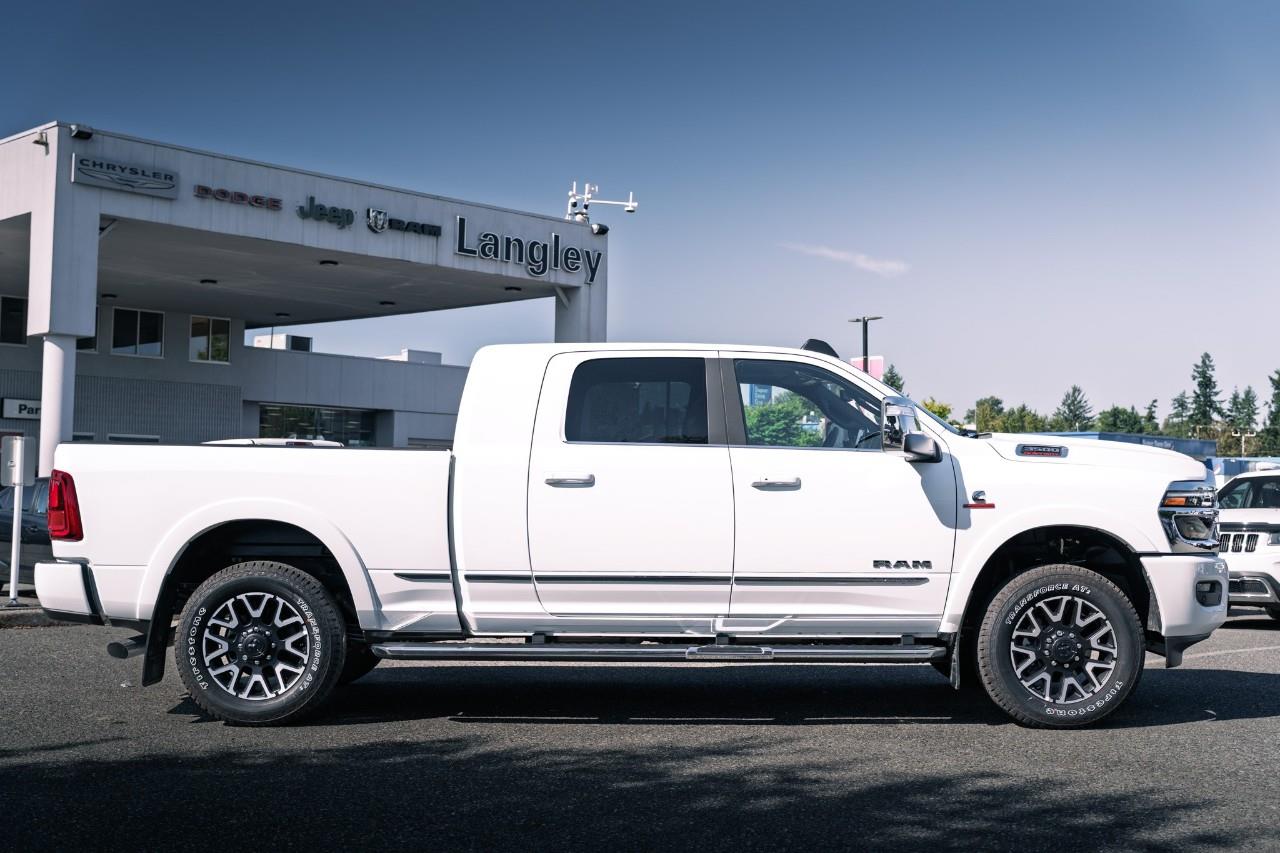 2025 RAM 3500 Limited S544757