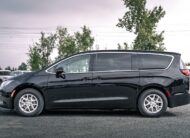 2026 Chrysler Pacifica Select T158117