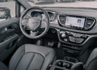 2026 Chrysler Pacifica Select T158117