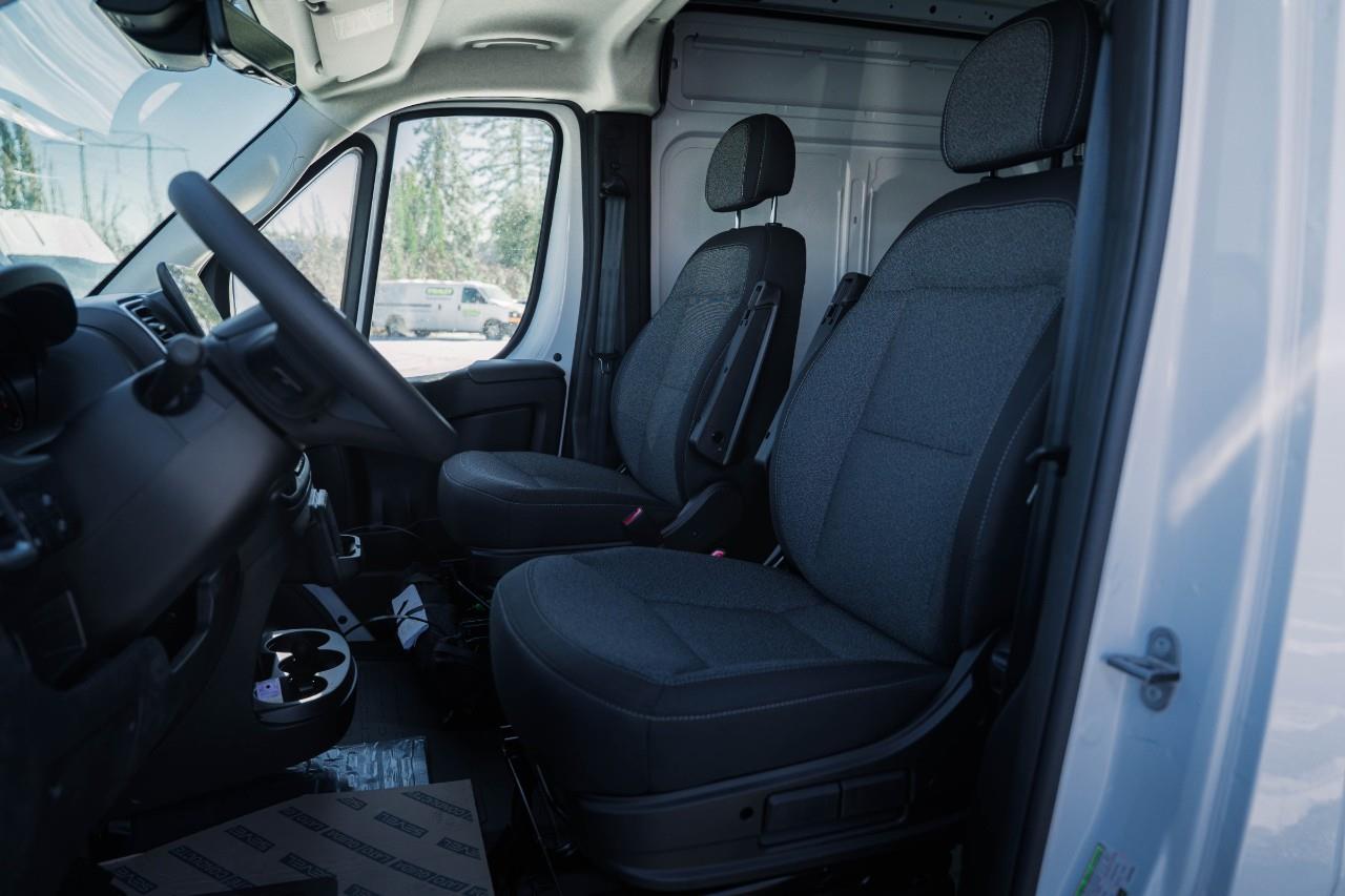 2025 RAM ProMaster 1500  S523380