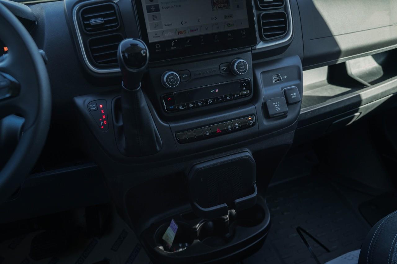 2025 RAM ProMaster 1500  S523380