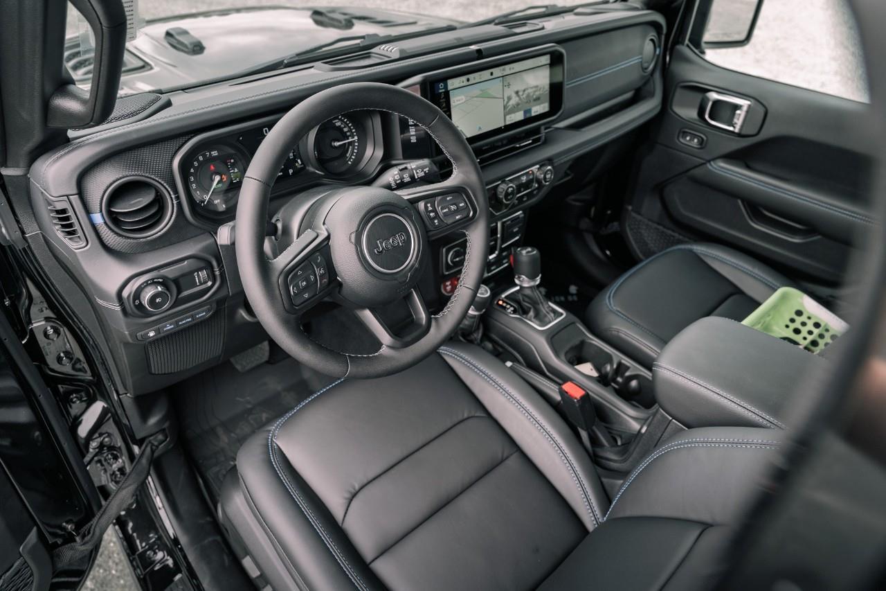 2025 Jeep Wrangler 4xe Rubicon S624861