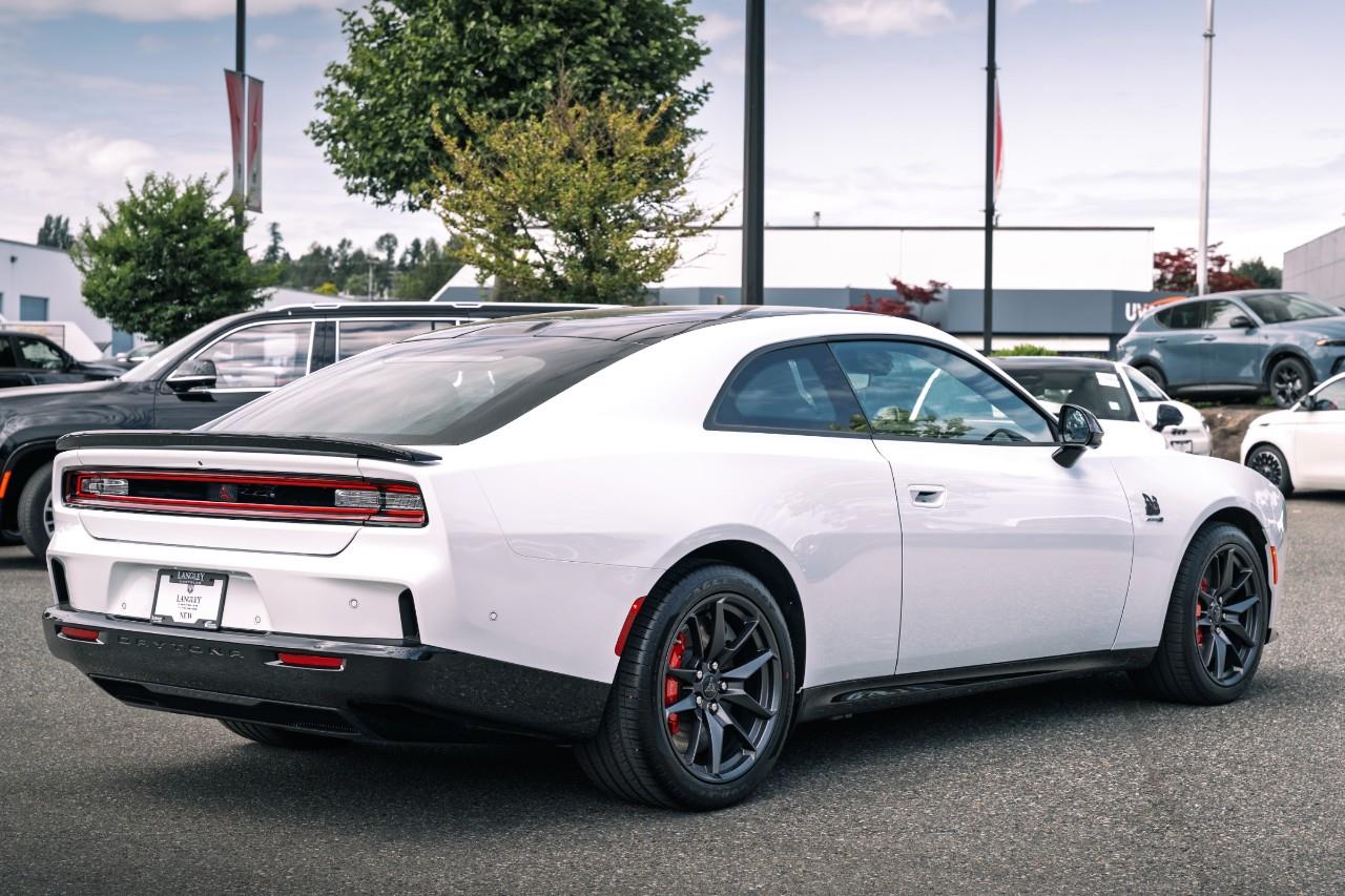 2024 Dodge Charger Daytona  R203781