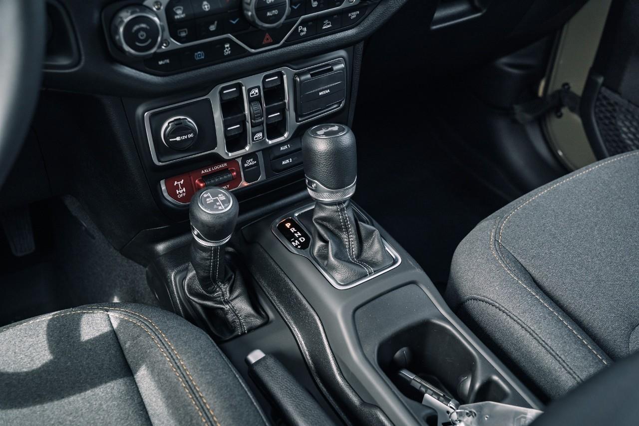 2025 Jeep Wrangler 4xe Sport S S624787