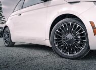 2025 Fiat 500e  S240868