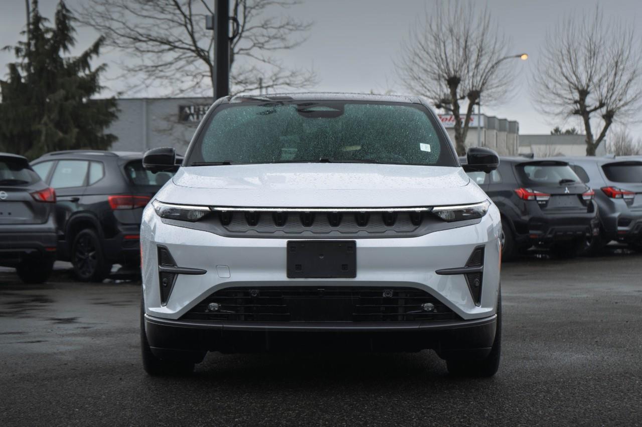 2024 Jeep Wagoneer S Launch Edition R177403
