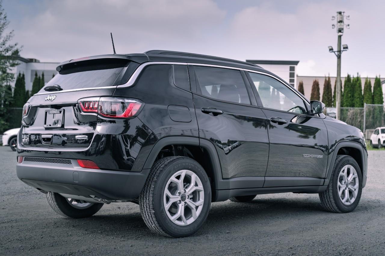 2026 Jeep Compass Sport T153716