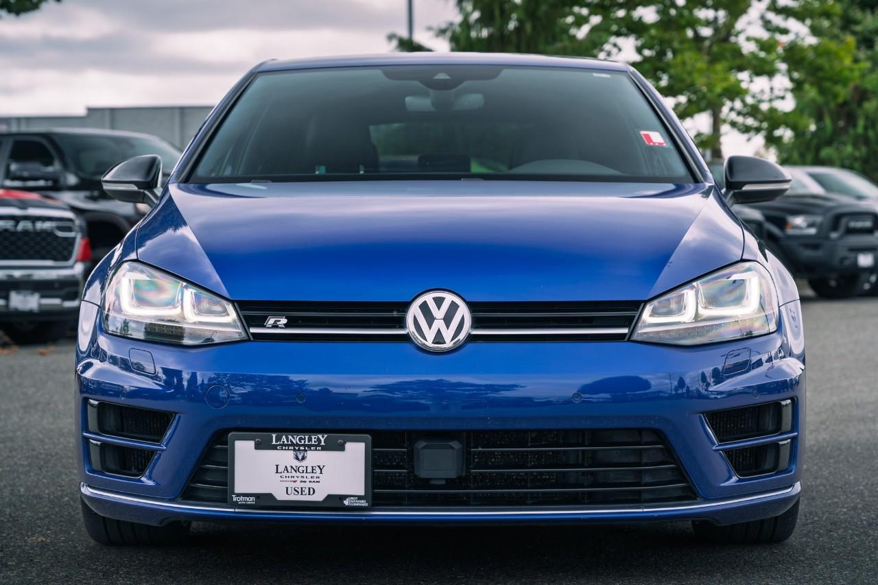 2017 Volkswagen Golf R 2.0 TSI LC2576AA