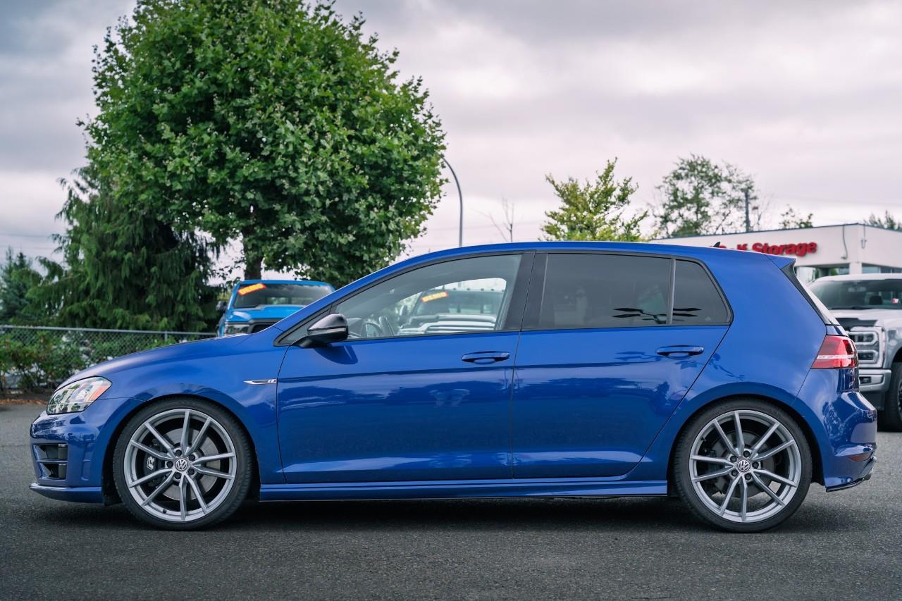 2017 Volkswagen Golf R 2.0 TSI LC2576AA