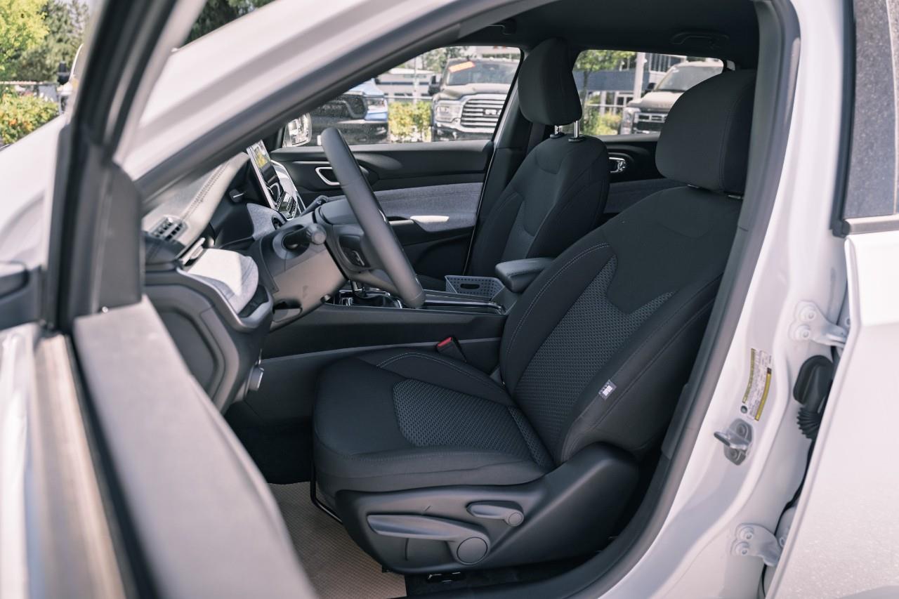 2026 Jeep Compass Sport T153715