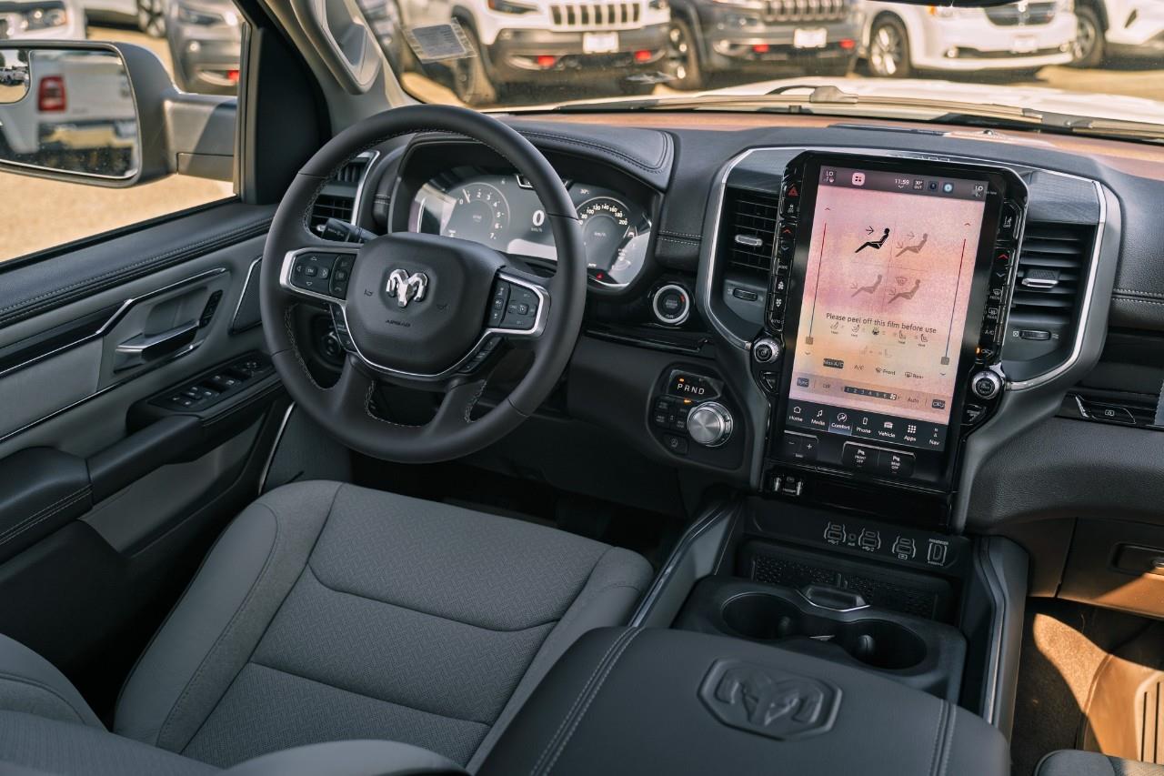 2026 RAM 1500 Laramie T202486