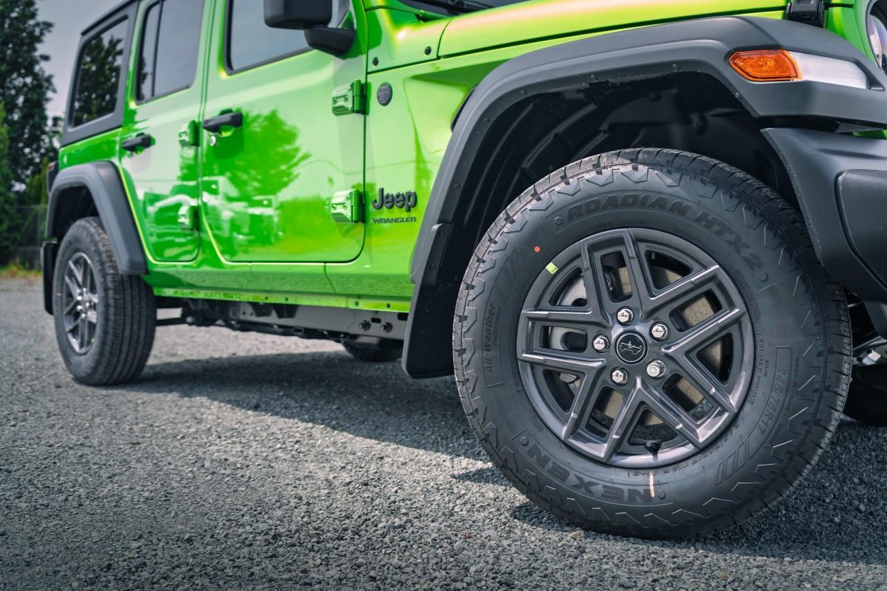 2025 Jeep Wrangler Sport S621370