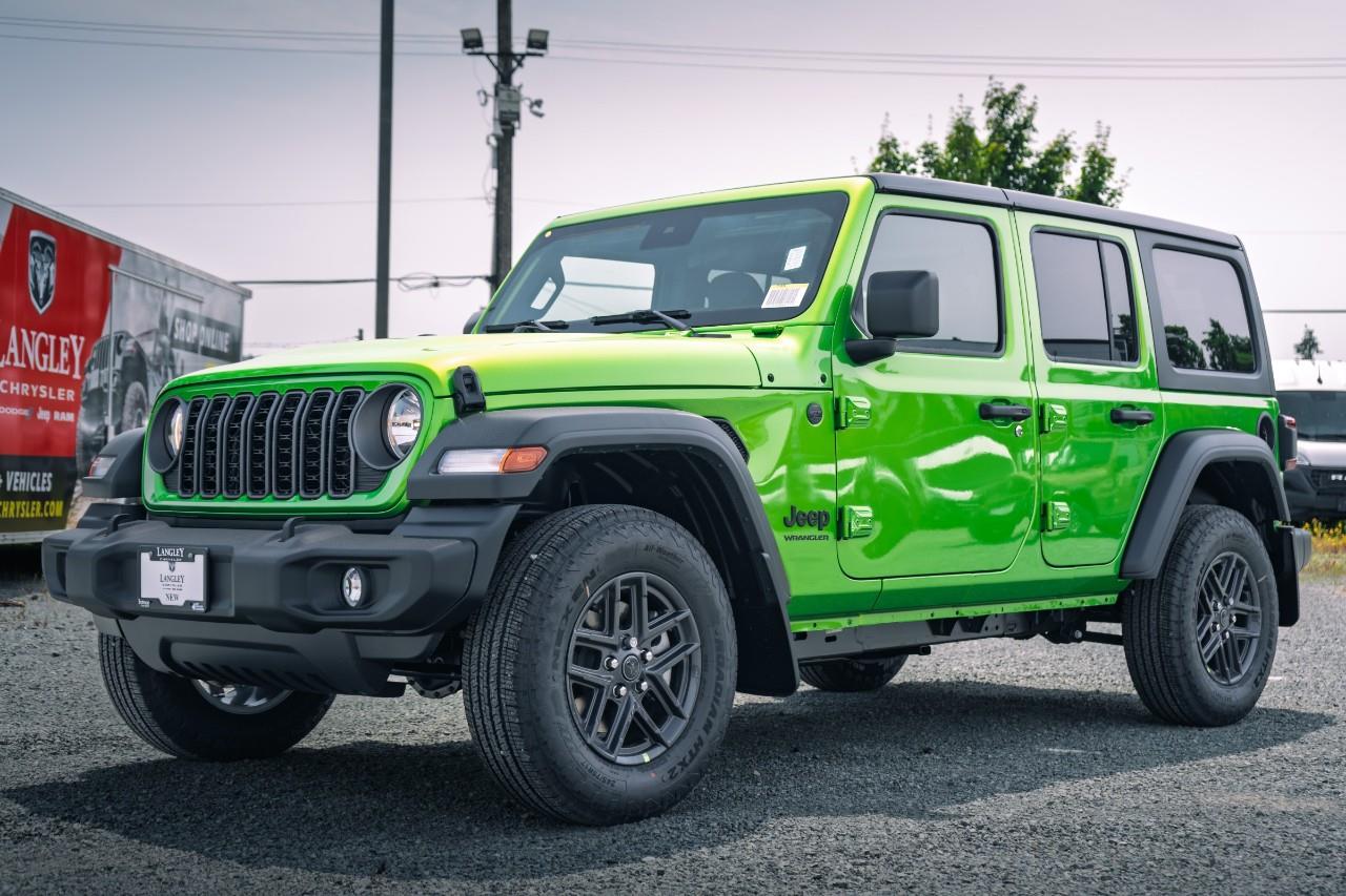 2025 Jeep Wrangler Sport S621370