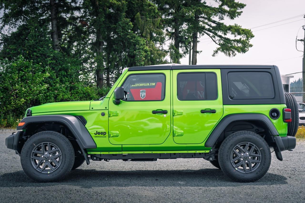 2025 Jeep Wrangler Sport S621370