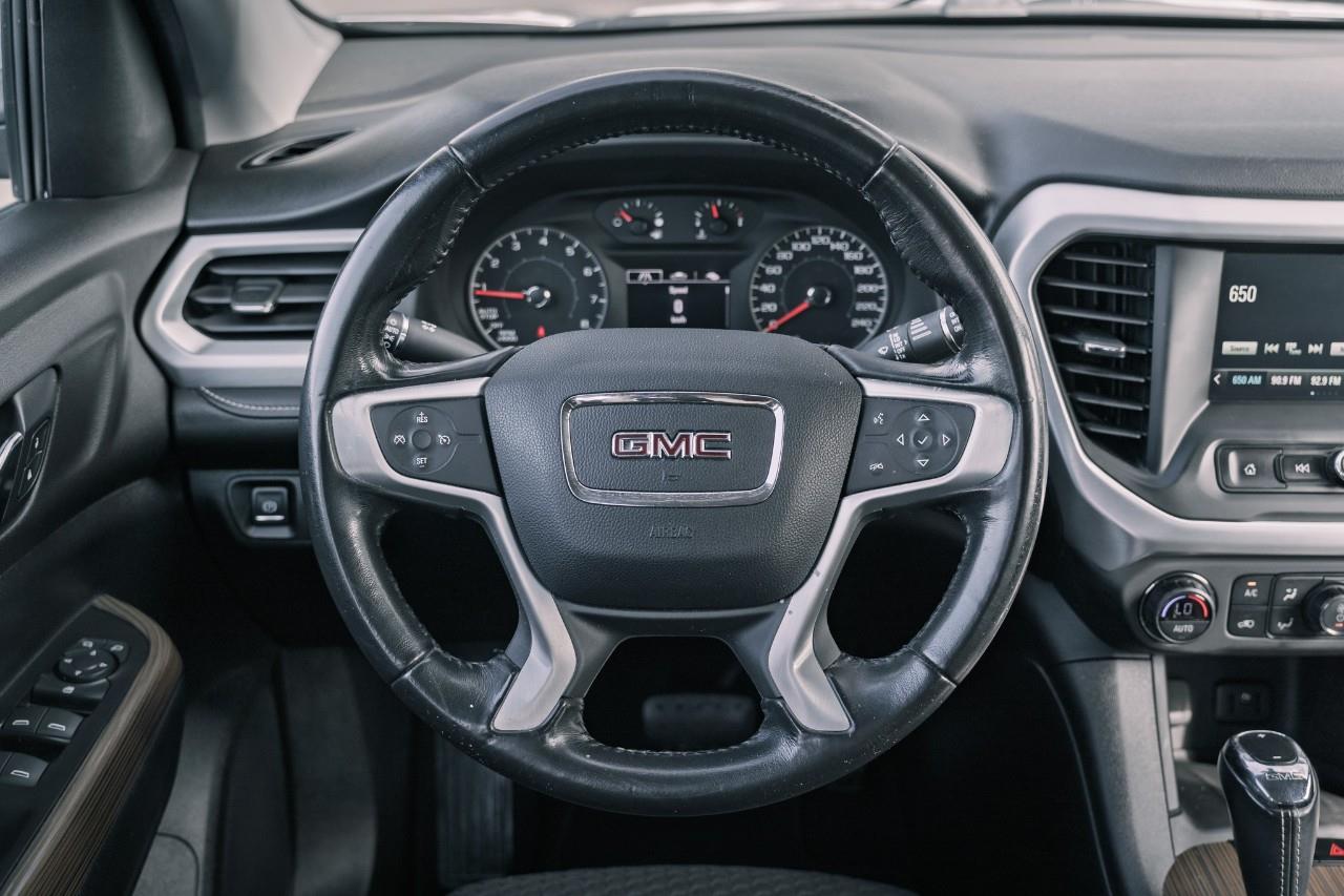 2019 GMC Acadia SLE-1 S562588A