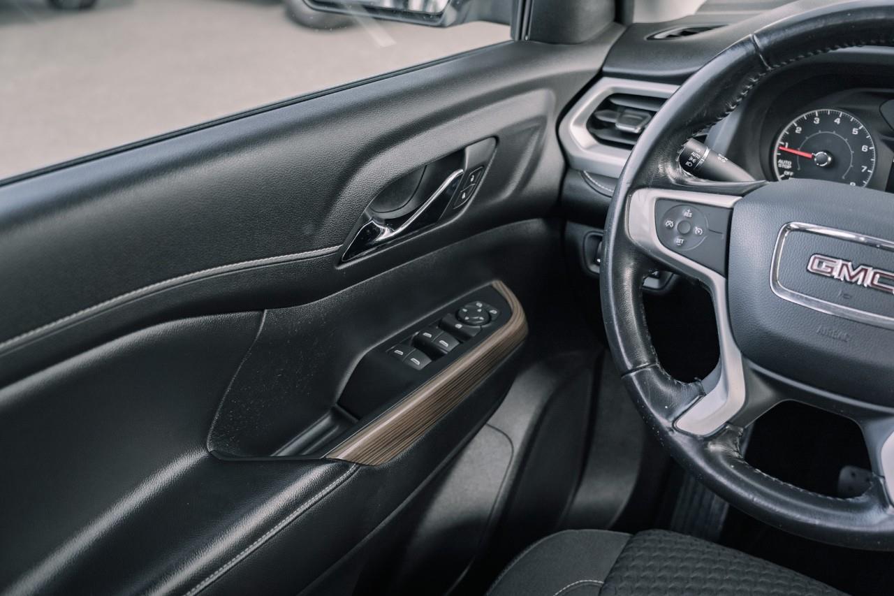 2019 GMC Acadia SLE-1 S562588A