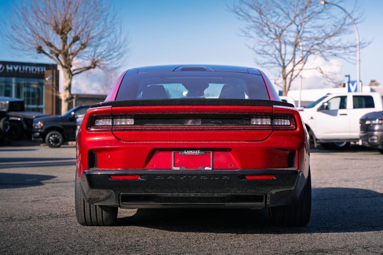 2024 Dodge Charger Daytona  R205550