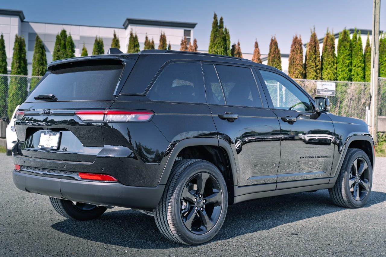 2025 Jeep Grand Cherokee Laredo S345858