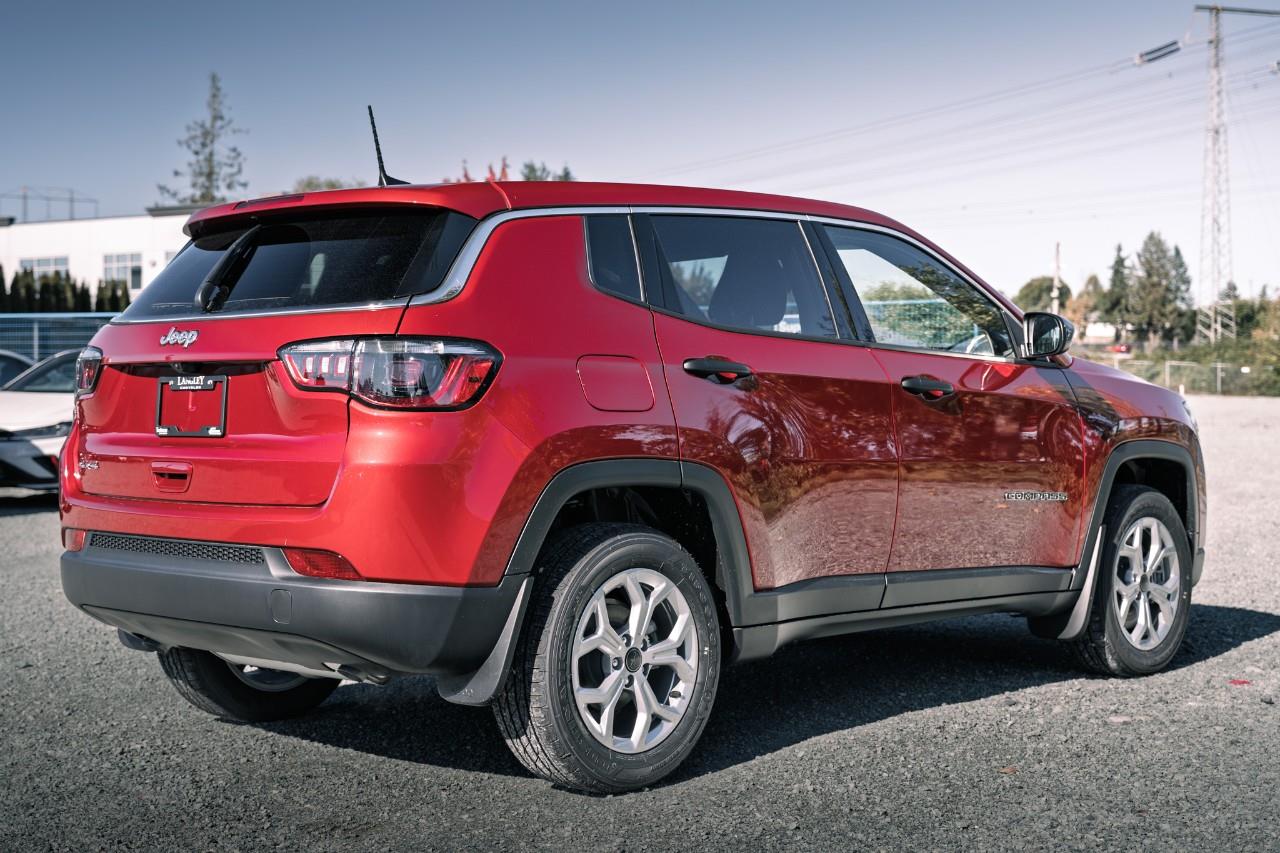 2026 Jeep Compass Sport T153720