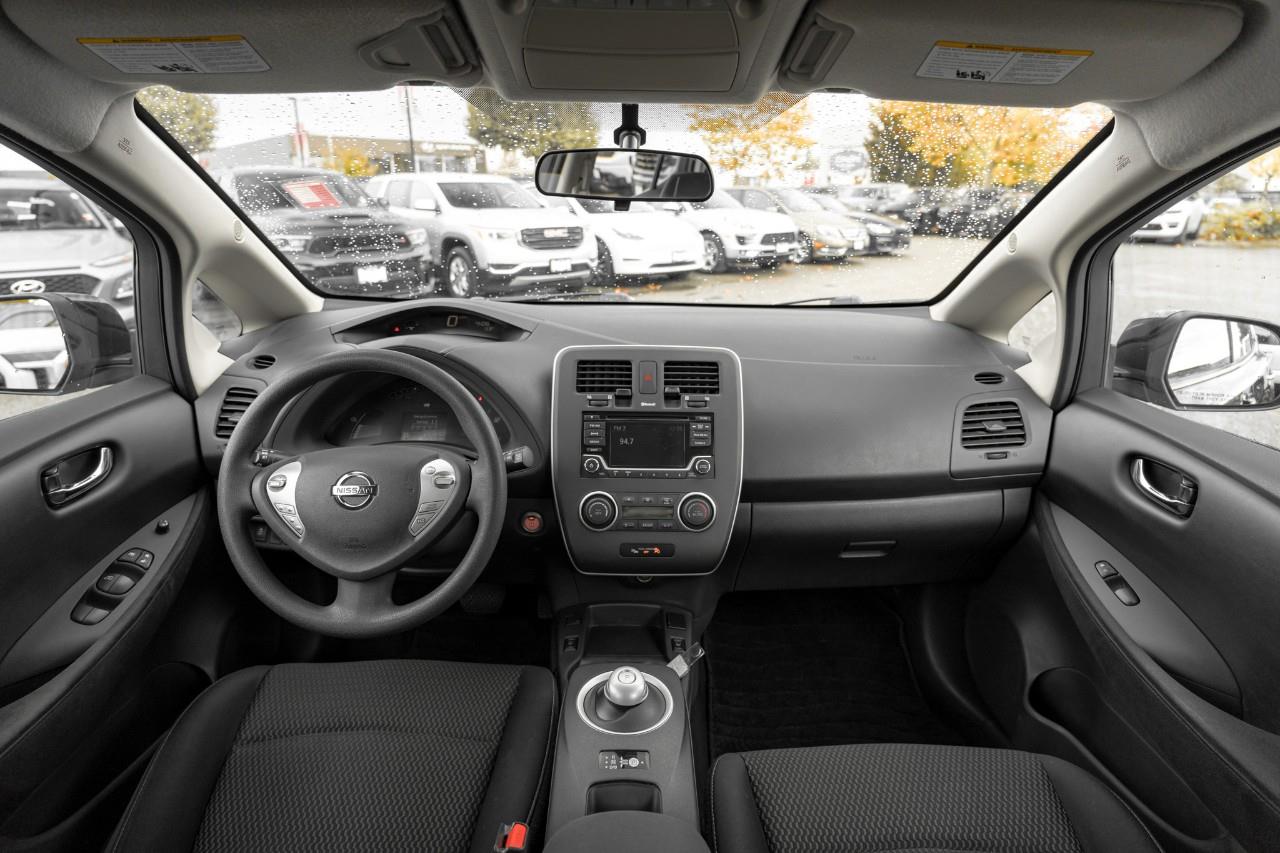 2017 Nissan LEAF S LC2703AA