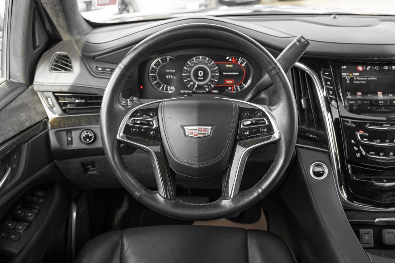 2017 Cadillac Escalade ESV Platinum LC2737A
