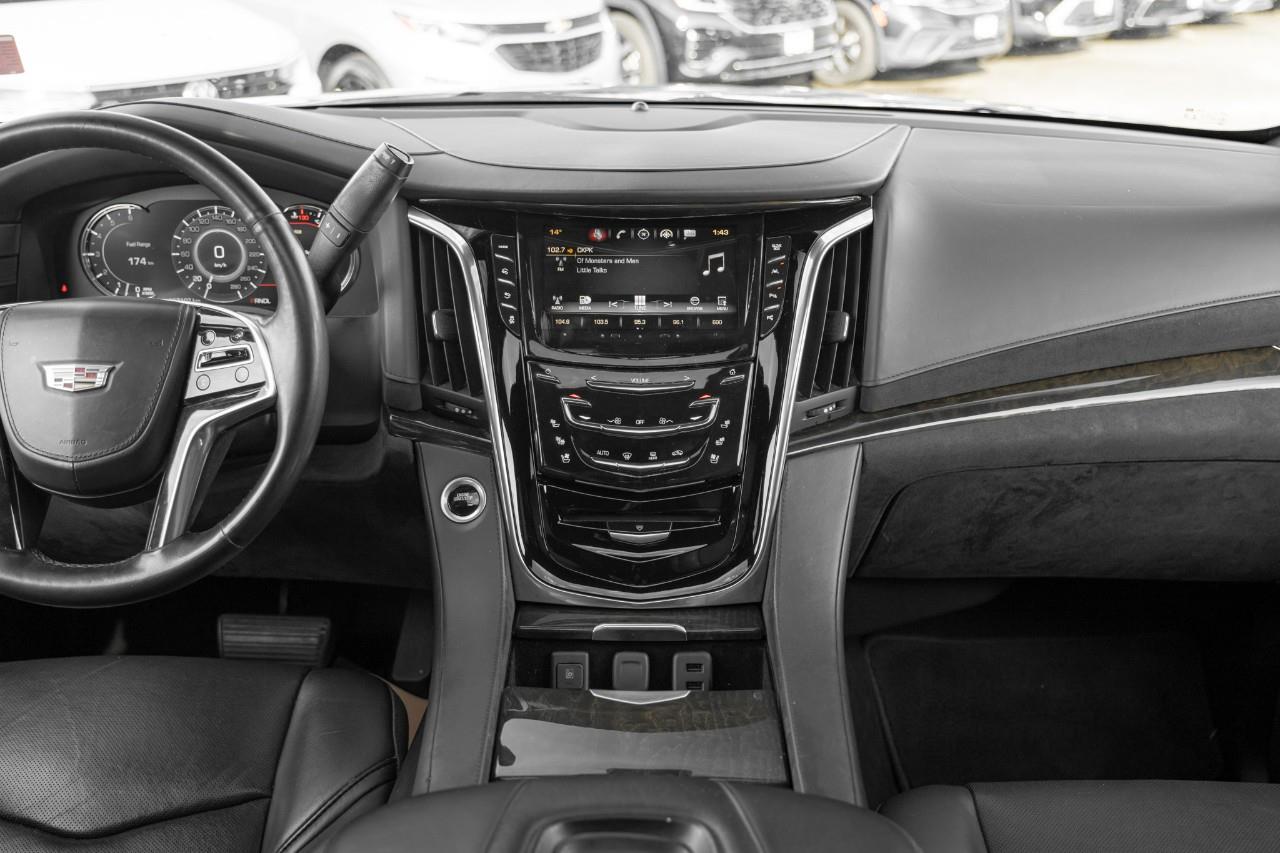 2017 Cadillac Escalade ESV Platinum LC2737A