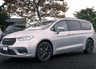 2022 Chrysler Pacifica Touring L LC2765