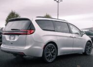 2022 Chrysler Pacifica Touring L LC2765