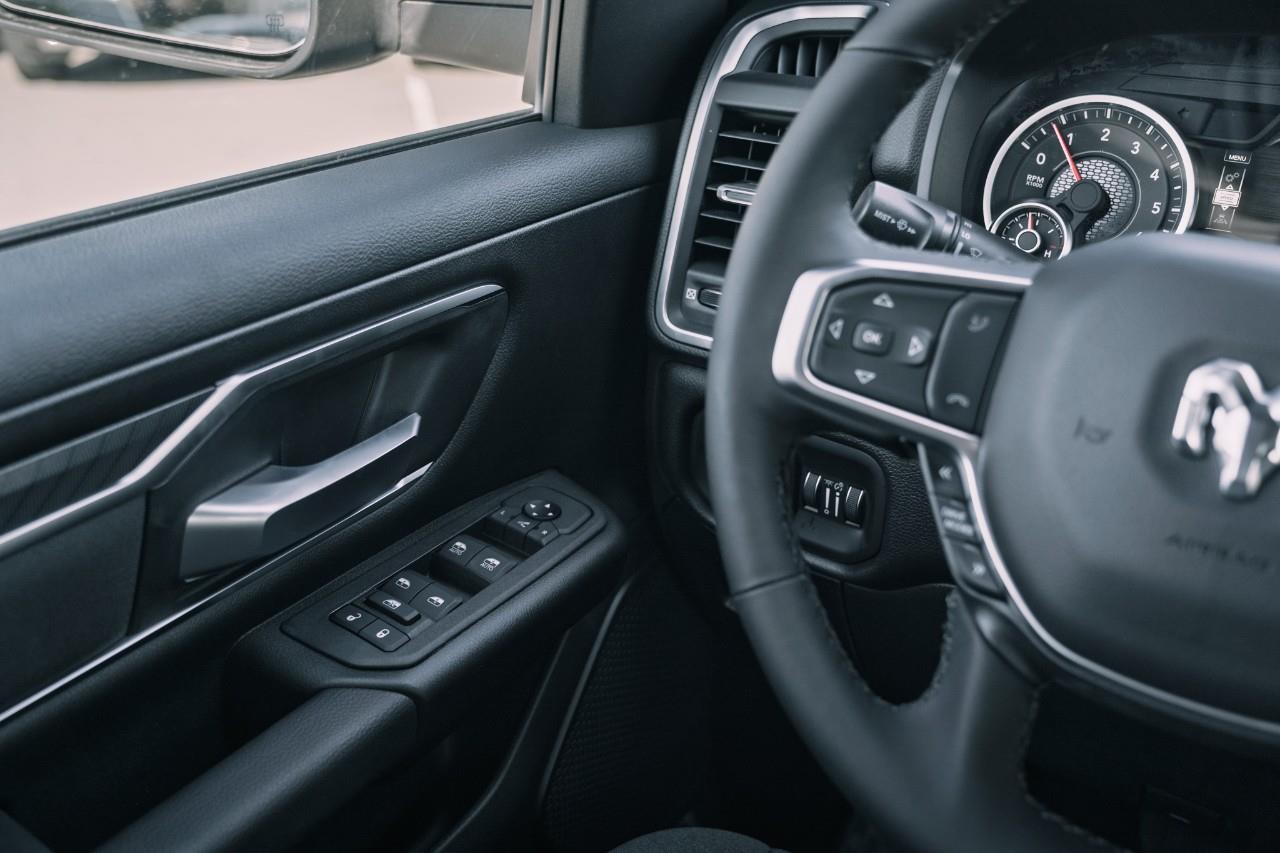 2025 RAM 1500 Big Horn S509670