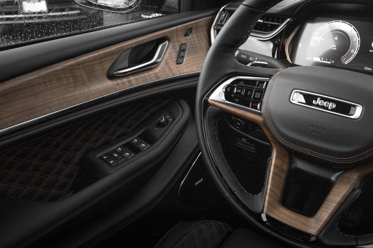 2025 Jeep Grand Cherokee Summit S757245