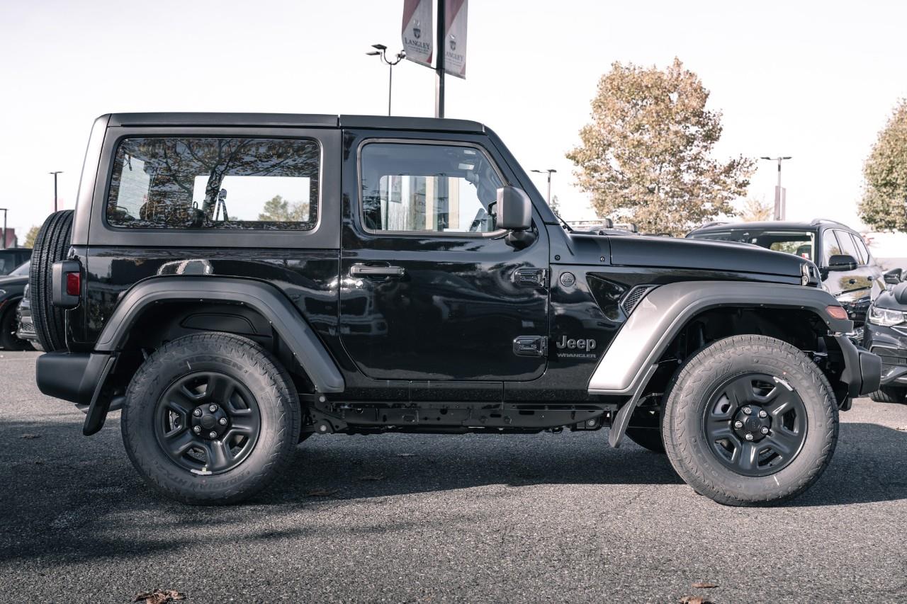 2026 Jeep Wrangler Sport T165747