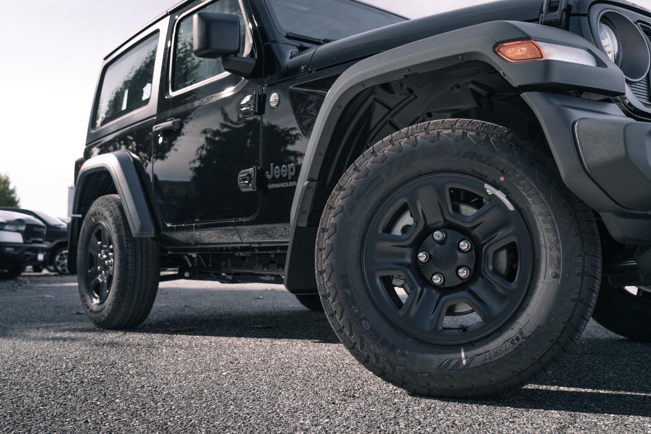 2026 Jeep Wrangler Sport T160450