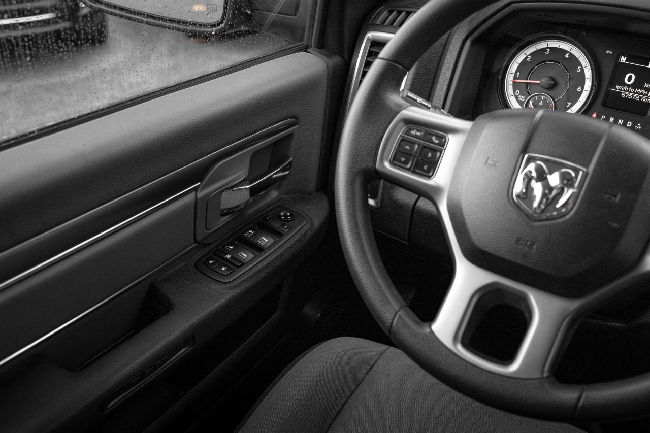 2023 RAM 1500 Classic SLT LC2771