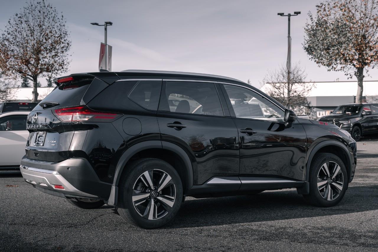 2023 Nissan Rogue Platinum S625684A