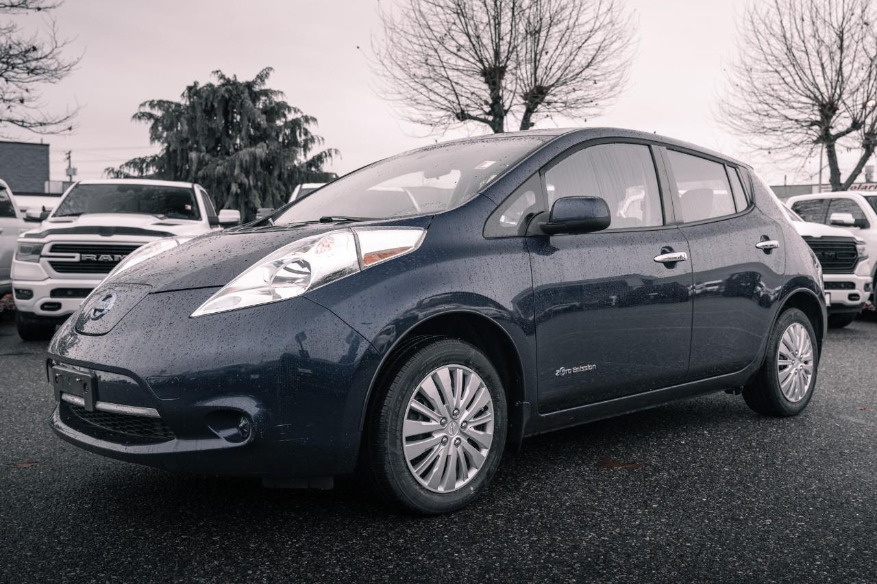 2017 Nissan LEAF S LC2703AA