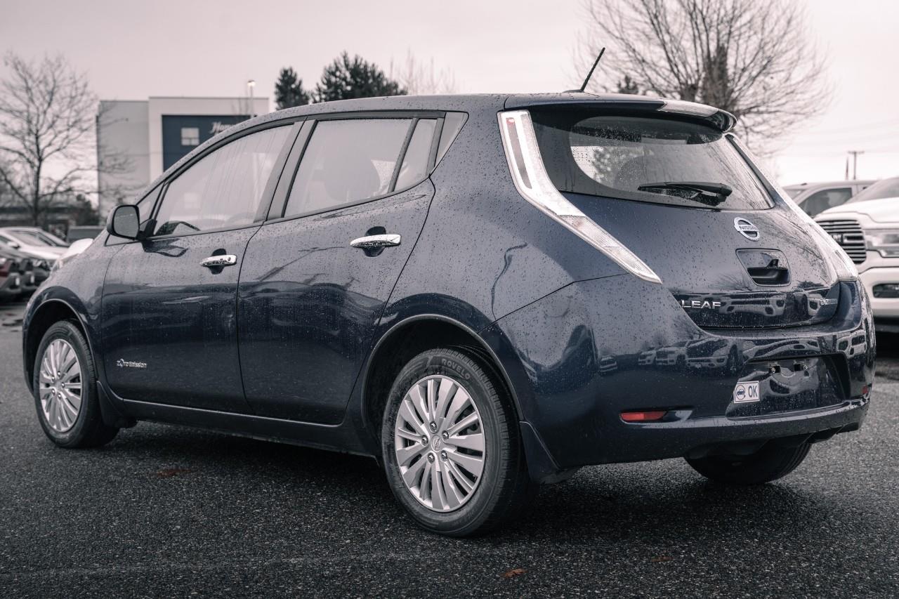 2017 Nissan LEAF S LC2703AA