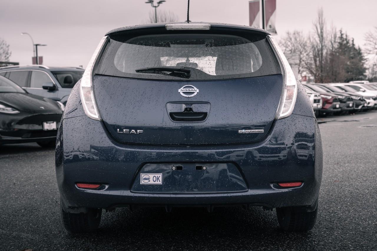 2017 Nissan LEAF S LC2703AA