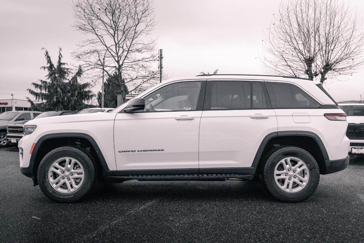 2023 Jeep Grand Cherokee Laredo LC2785