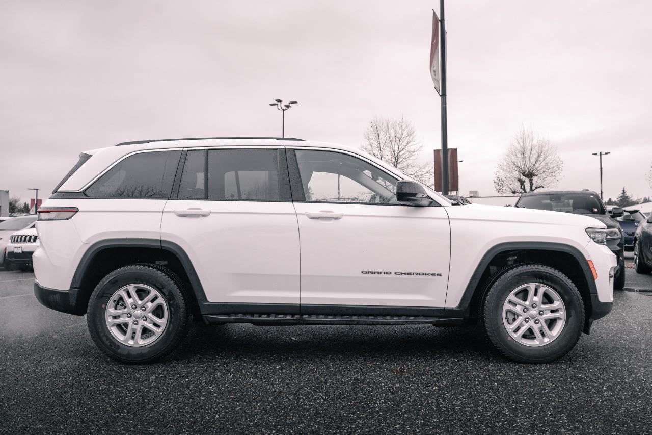 2023 Jeep Grand Cherokee Laredo LC2785