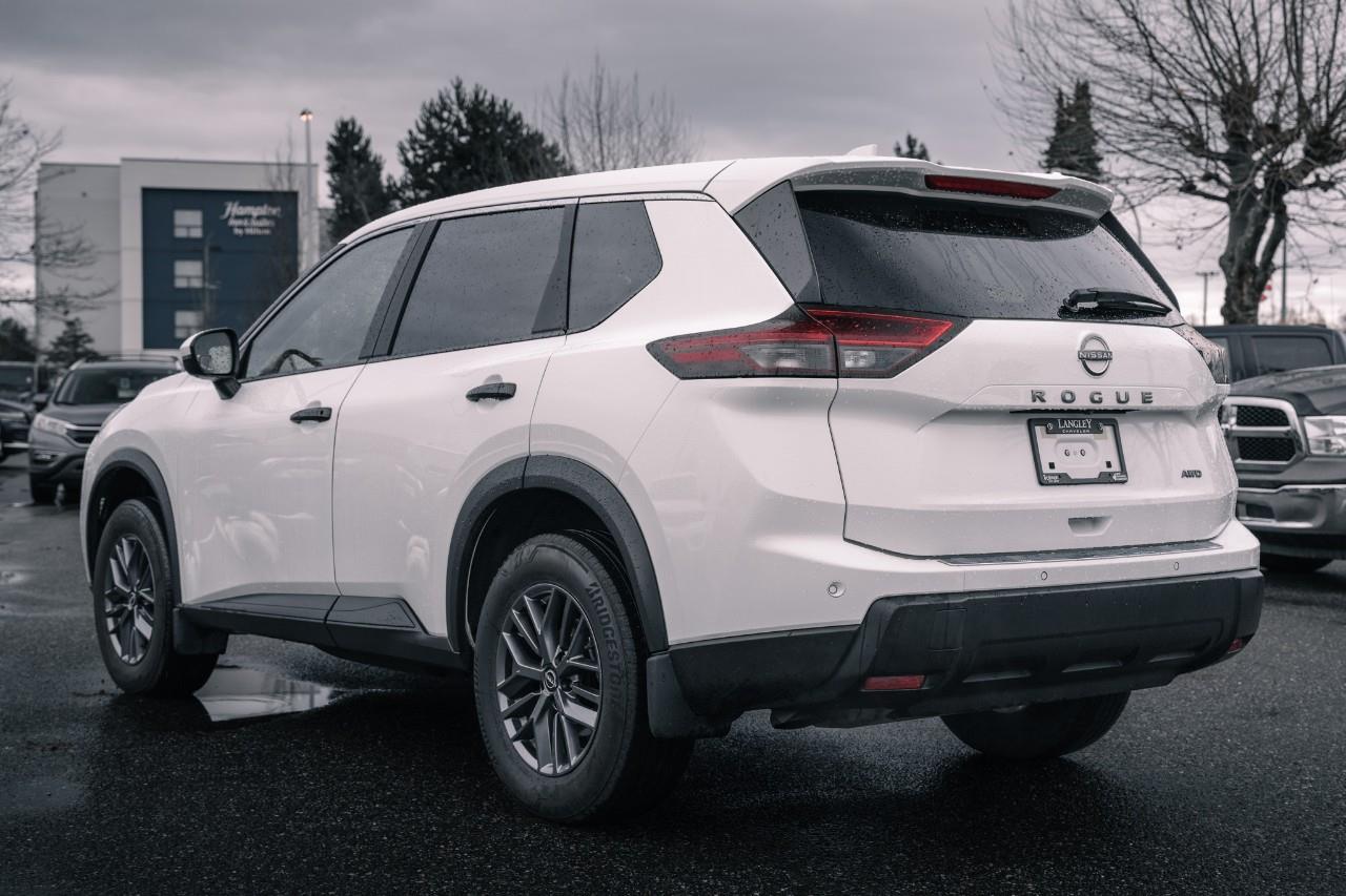 2024 Nissan Rogue S LC2782A