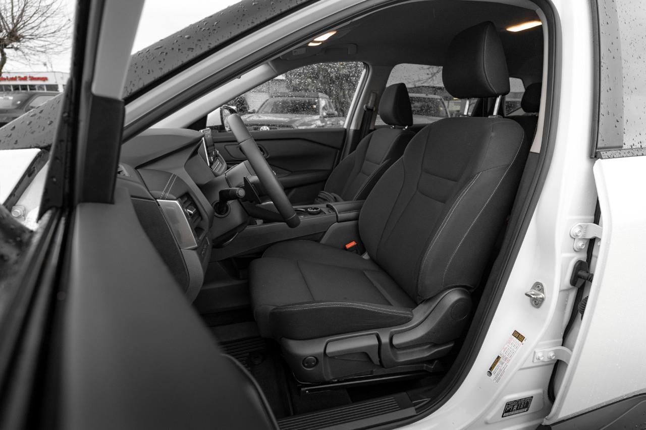 2024 Nissan Rogue S LC2782A