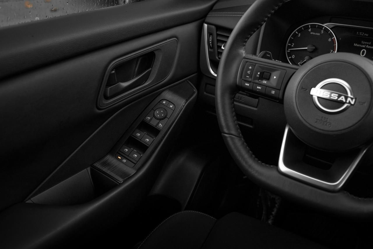 2024 Nissan Rogue S LC2782A