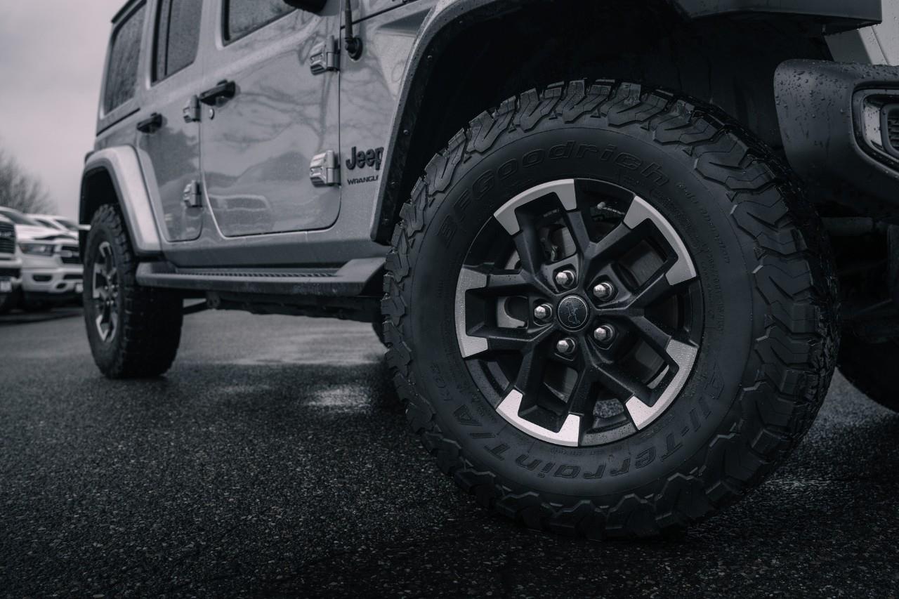 2023 Jeep Wrangler Sahara S345734B