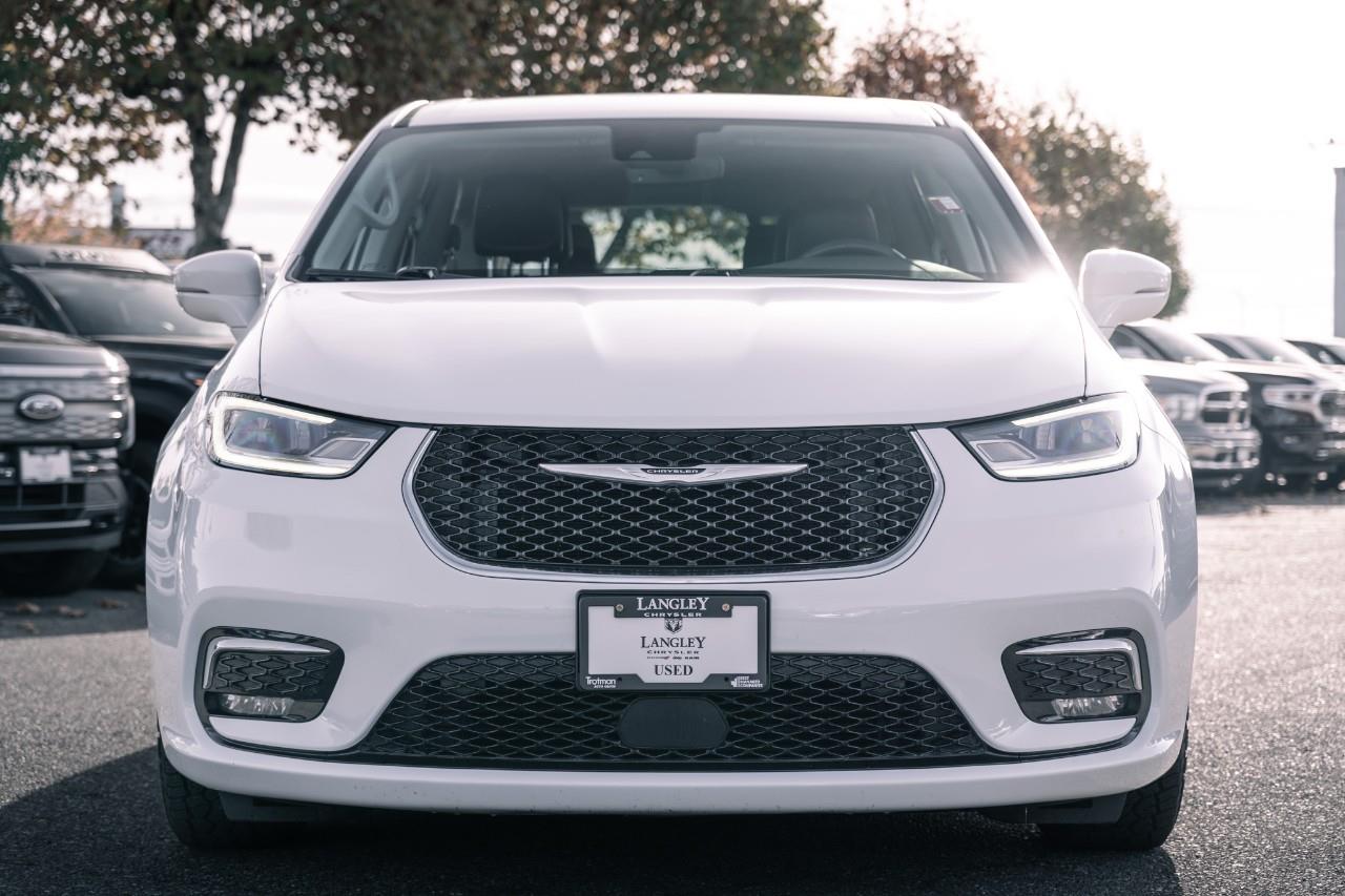 2022 Chrysler Pacifica Hybrid Touring-L R180280A