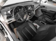 2022 Chrysler Pacifica Hybrid Touring-L R180280A