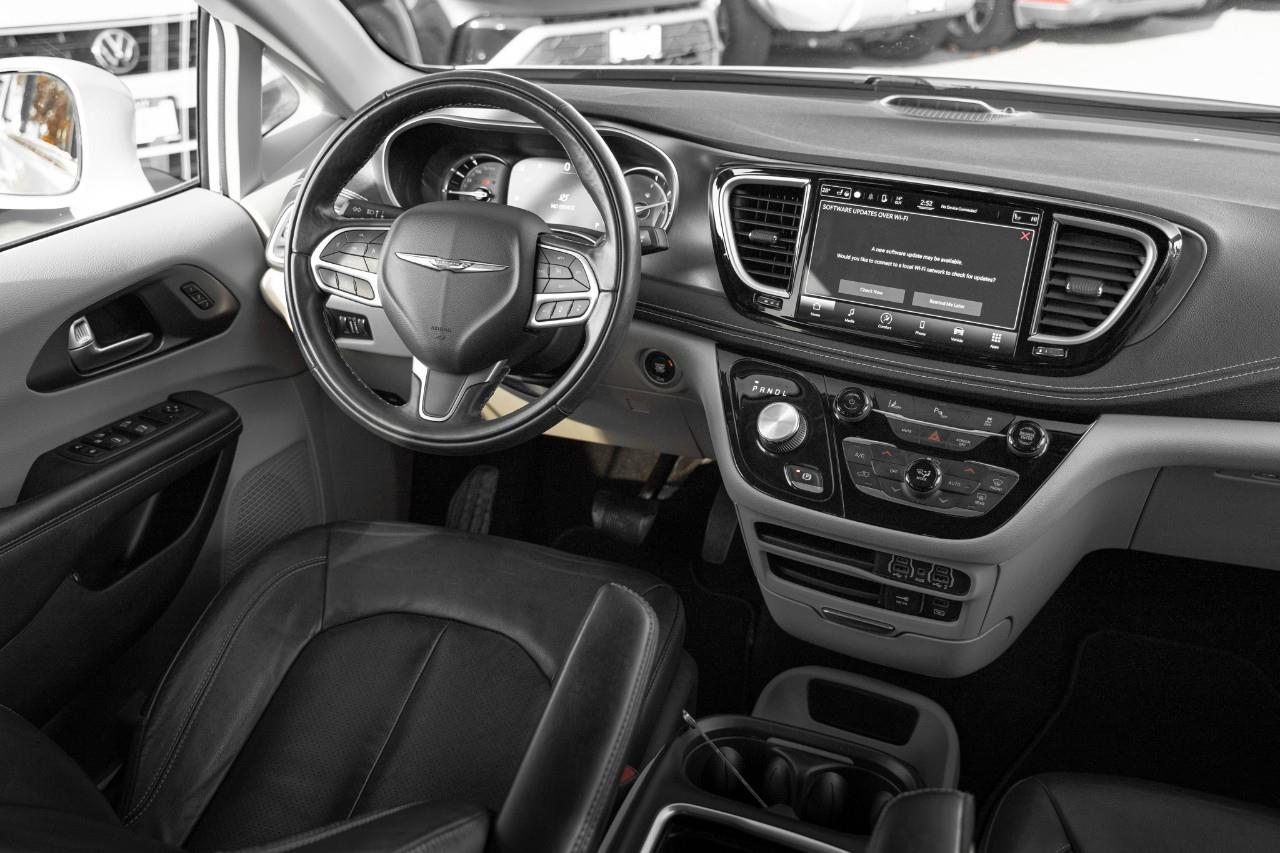 2022 Chrysler Pacifica Hybrid Touring-L R180280A