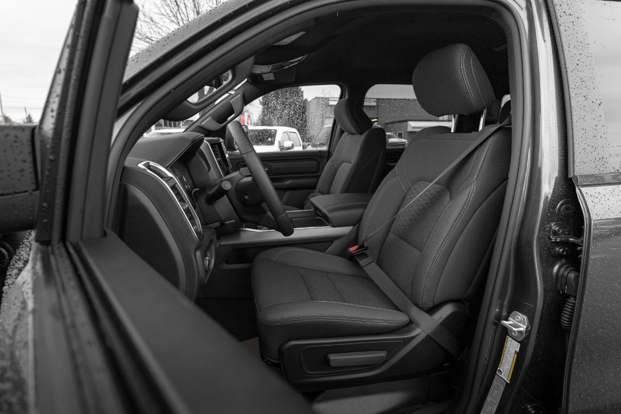 2026 RAM 1500 Tradesman T154925