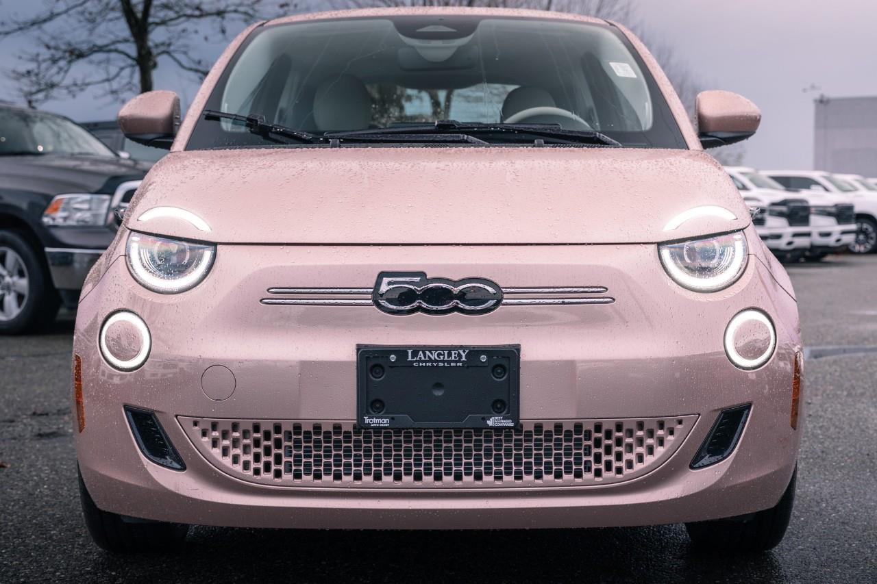 2025 Fiat 500e  S245882